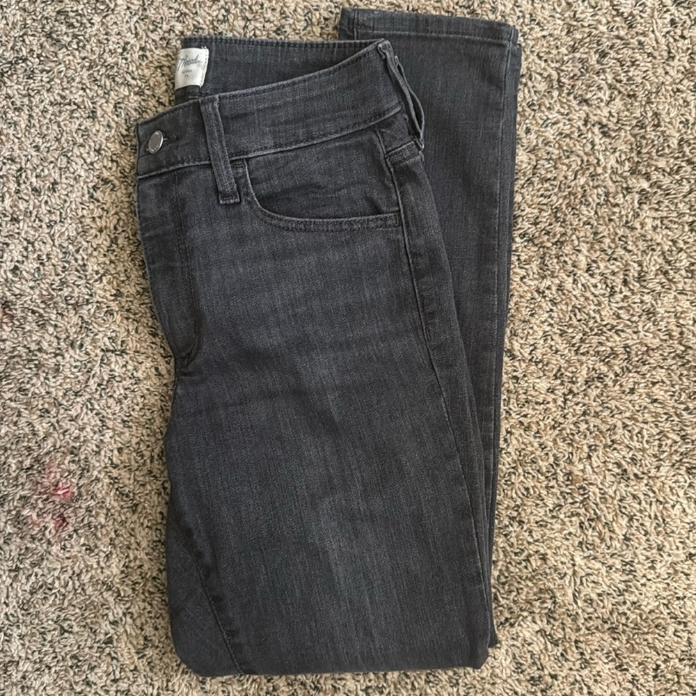 Universal Threads highrise skinny jeans